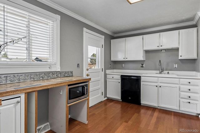 5845 W Morraine Avenue, Littleton, CO 80128