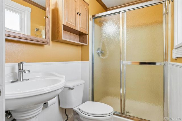 5845 W Morraine Avenue, Littleton, CO 80128