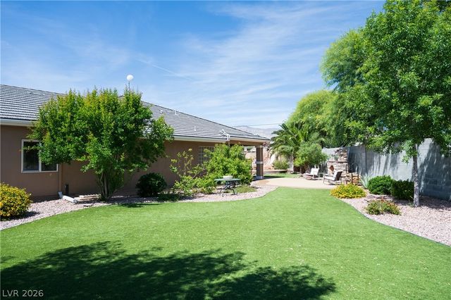 10080 West Tropical Parkway, Las Vegas, NV 89149