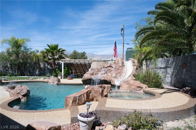 10080 West Tropical Parkway, Las Vegas, NV 89149