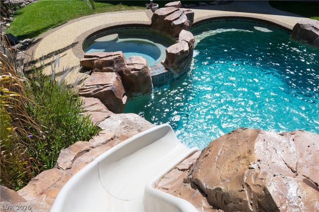 10080 West Tropical Parkway, Las Vegas, NV 89149