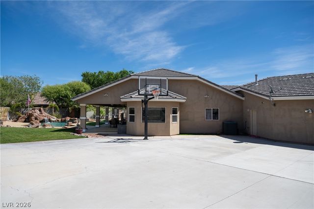 10080 West Tropical Parkway, Las Vegas, NV 89149