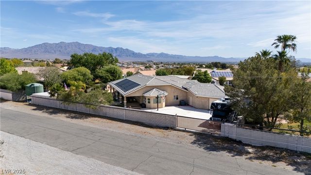 10080 West Tropical Parkway, Las Vegas, NV 89149