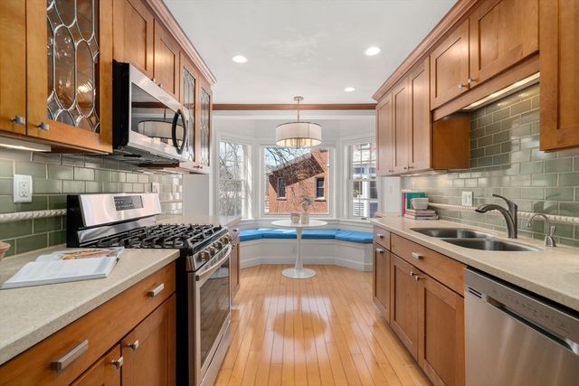 20 N Stone Mill Dr 1026, Dedham, MA 02026