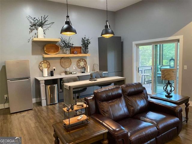 34 Bridgestone Way, Cartersville, GA 30120