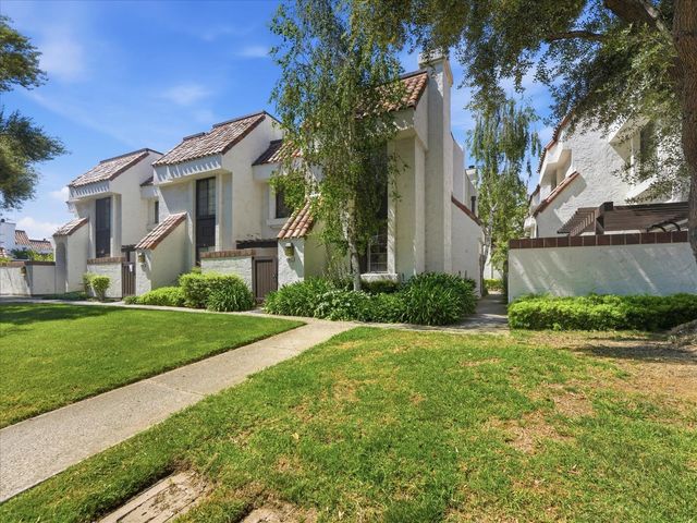 19811 Portal Plaza, Cupertino, CA 95014