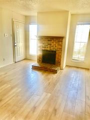 9520 Royal Lane 306, Dallas, TX 75243