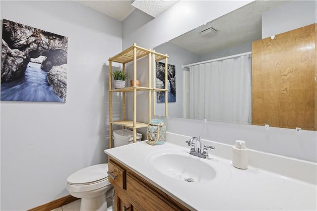 1905 SW 3rd Street, Lee's Summit, MO 64081