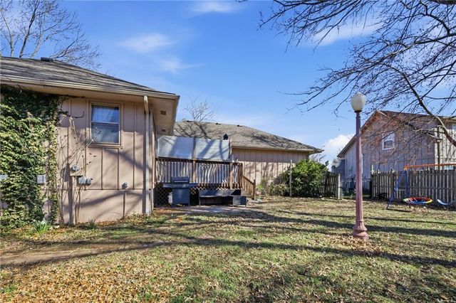 1905 SW 3rd Street, Lee's Summit, MO 64081