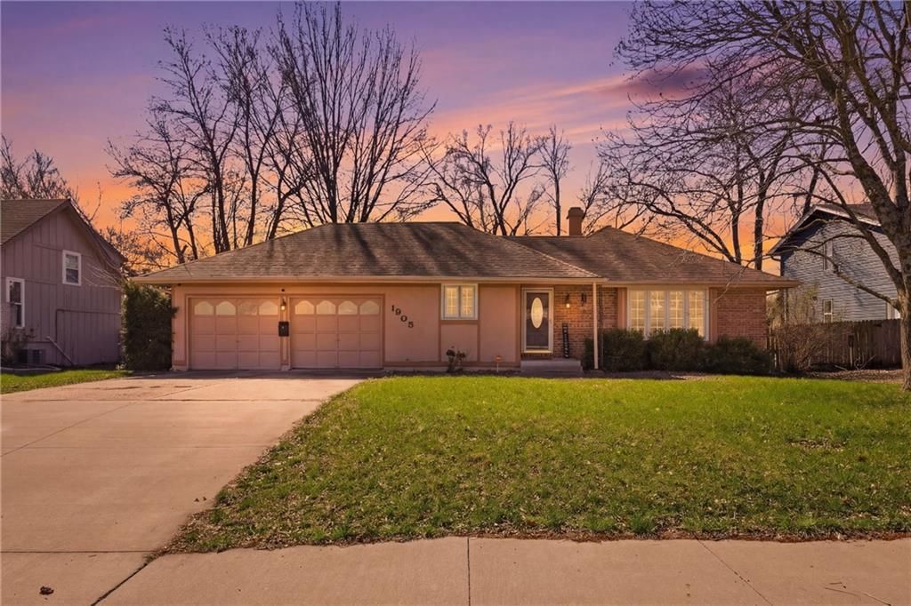 1905 SW 3rd Street, Lee's Summit, MO 64081