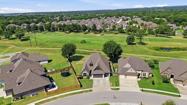 702 N 86th Street, Broken Arrow, OK 74014