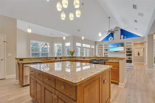 4923 NW 62ND STREET, Gainesville, FL 32653