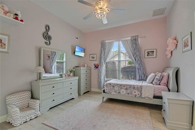 4923 NW 62ND STREET, Gainesville, FL 32653