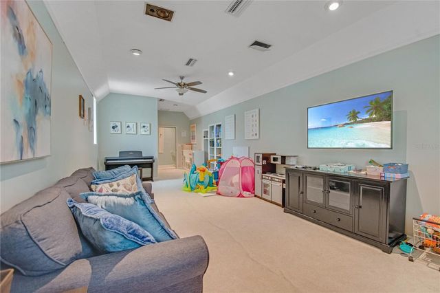 4923 NW 62ND STREET, Gainesville, FL 32653