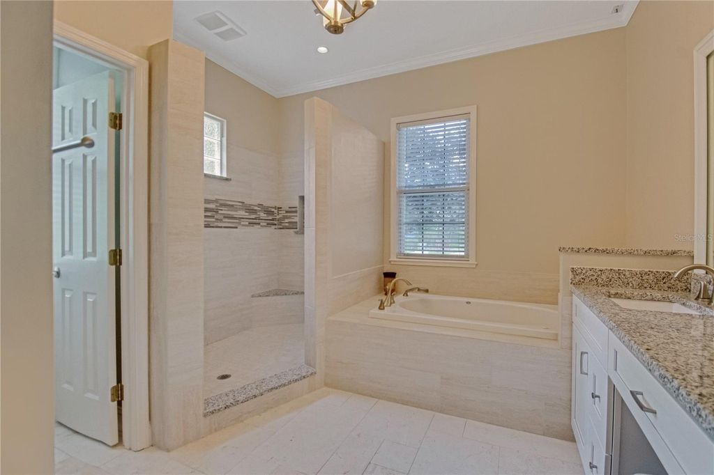 Image 22 of property listing at 4923 NW 62ND STREET, Gainesville, FL 32653