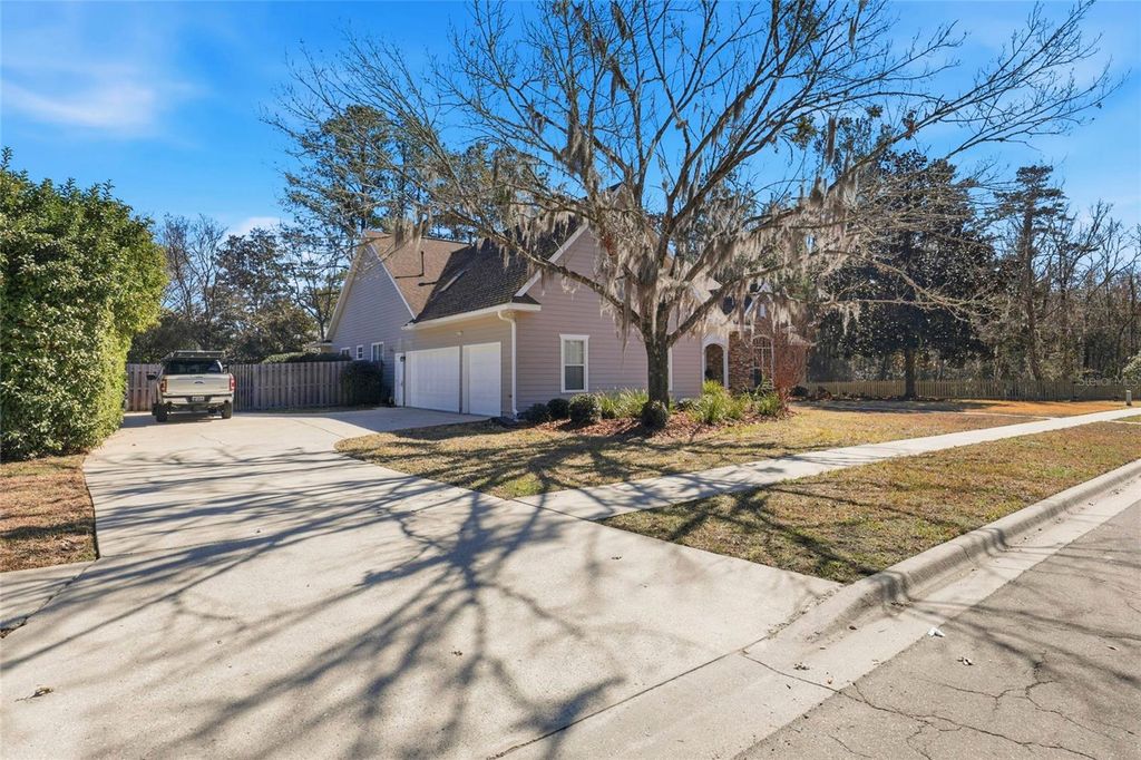 Image 48 of property listing at 4923 NW 62ND STREET, Gainesville, FL 32653