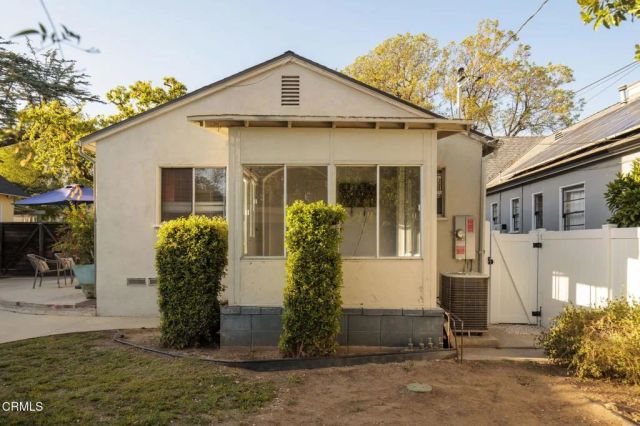2020 Casa Grande Street, Pasadena, CA 91104