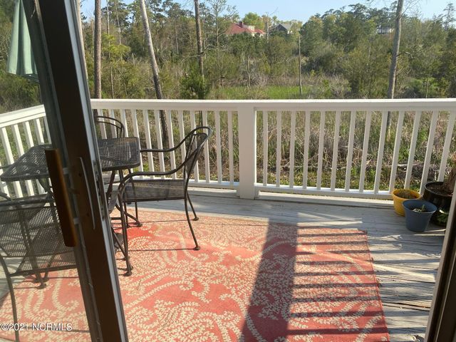 213 River Gate Lane, Wilmington, NC 28412