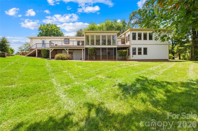 3960 Burton Lane, Denver, NC 28037