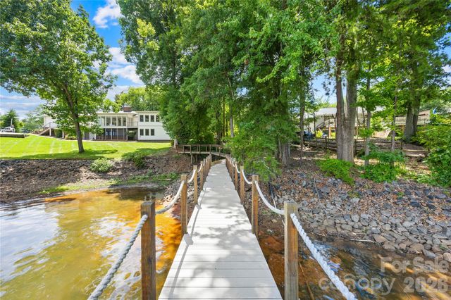 3960 Burton Lane, Denver, NC 28037