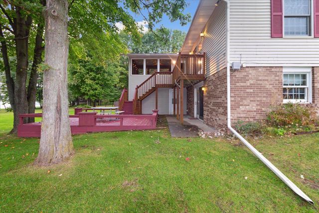 1132 Clubhouse Drive, Lake Isabella, MI 48893