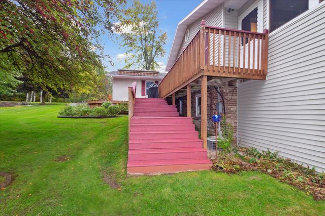 1132 Clubhouse Drive, Lake Isabella, MI 48893