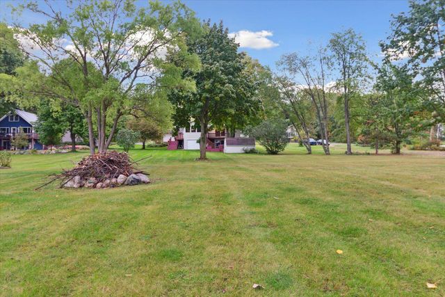 1132 Clubhouse Drive, Lake Isabella, MI 48893