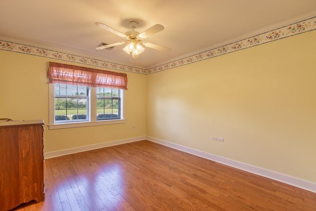 175 Lakeview Dr, Raceland, LA 70394