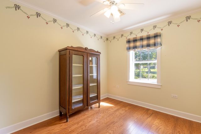 175 Lakeview Dr, Raceland, LA 70394