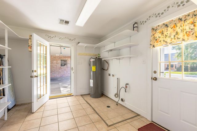 175 Lakeview Dr, Raceland, LA 70394