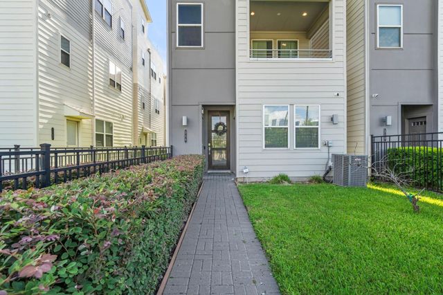 316 Jensen Drive, Houston, TX 77020