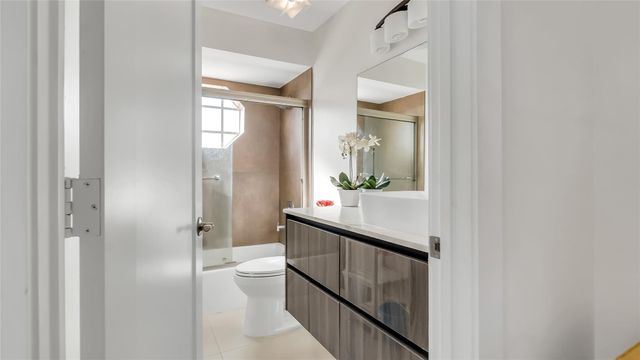 12287 Pleasant Green Way, Boynton Beach, FL 33437