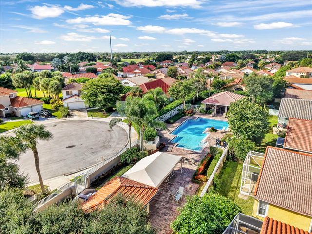 12287 Pleasant Green Way, Boynton Beach, FL 33437