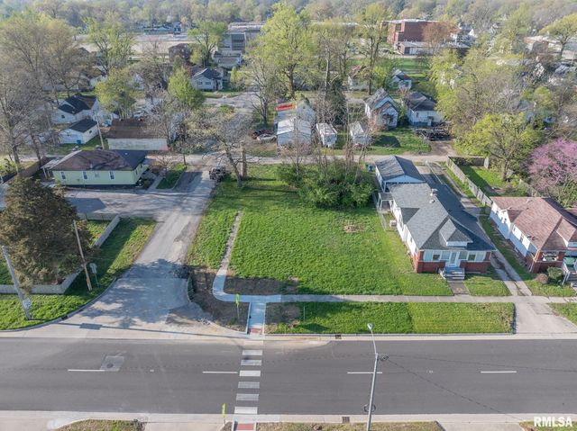 873 E Noleman Street, Centralia, IL 62801