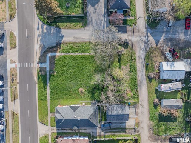 873 E Noleman Street, Centralia, IL 62801