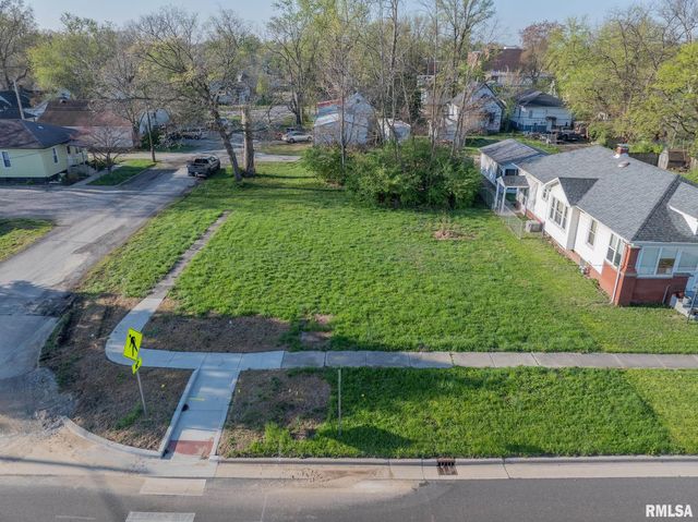 873 E Noleman Street, Centralia, IL 62801