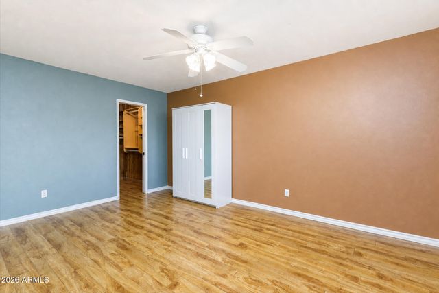 2336 E WALTANN Lane, Phoenix, AZ 85022