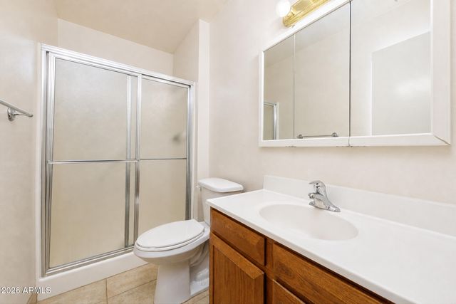 2336 E WALTANN Lane, Phoenix, AZ 85022