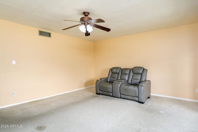 2336 E WALTANN Lane, Phoenix, AZ 85022