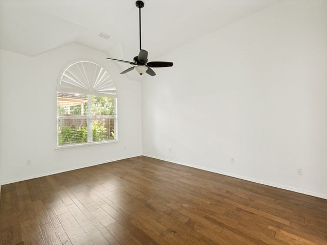 8713 Nairn Street, Rowlett, TX 75089