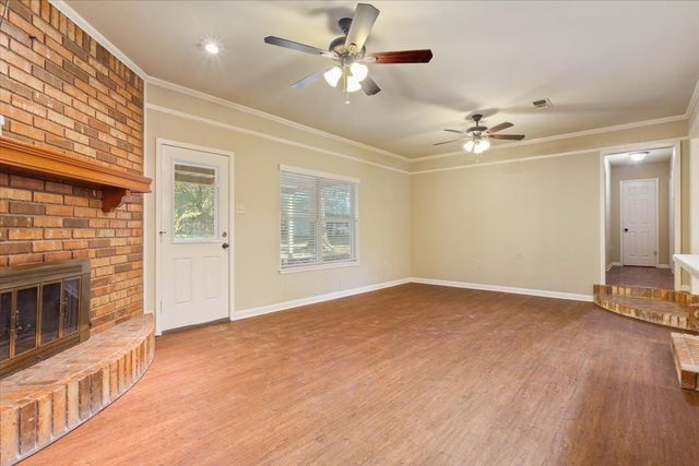 8756 Panther Drive, Woodway, TX 76712