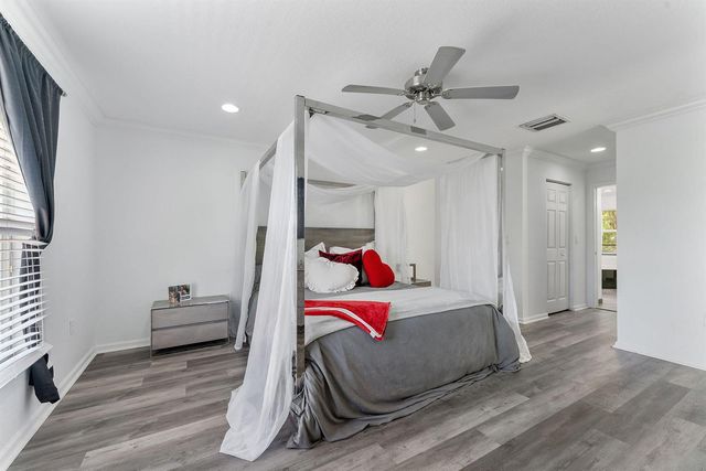 7942 Parsons Pine Drive, Boynton Beach, FL 33437