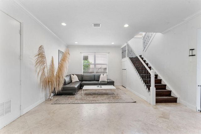 7942 Parsons Pine Drive, Boynton Beach, FL 33437