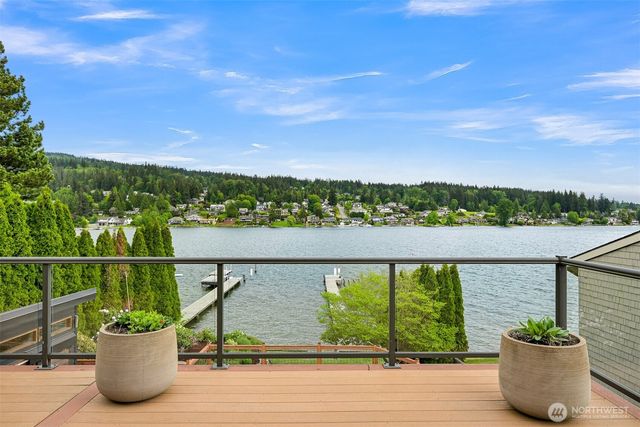 718 Poplar Drive, Bellingham, WA 98226