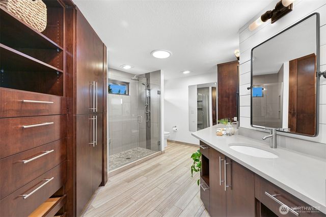 718 Poplar Drive, Bellingham, WA 98226