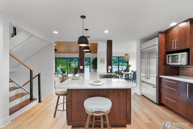 718 Poplar Drive, Bellingham, WA 98226