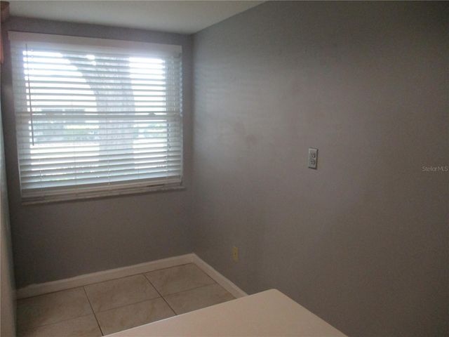 2124 HAILSTONE CIRCLE, Sun City Center, FL 33573