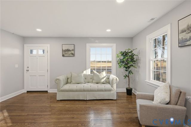 6280 Monahan Rd, Henrico, VA 23231