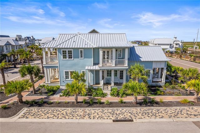 320 S Shore Dr, Port Aransas, TX 78373