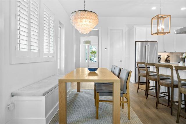 320 S Shore Dr, Port Aransas, TX 78373